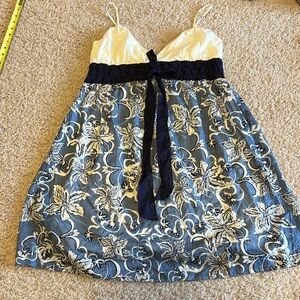 Adorable max studio sun dress